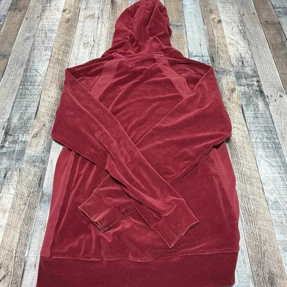 Jordan Hoodie Mens Medium Red Velour Pullover Jumpman Athleisure Casual Logo